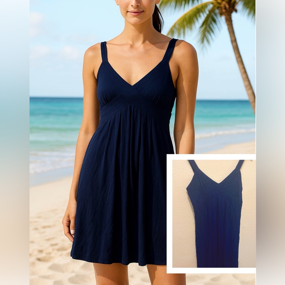 The limited pull over spaghetti strap navy blue dress small